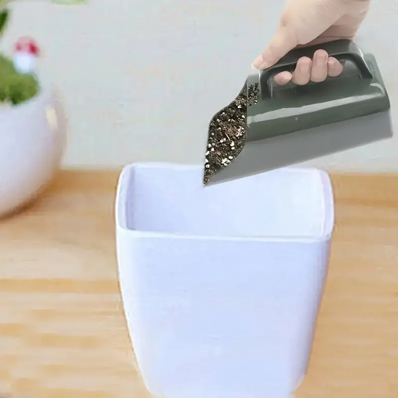 ที่ตักดินพลาสติกอเนกประสงค์1ชิ - Aquarium Planted Soil บทวิจารณ์และราคา